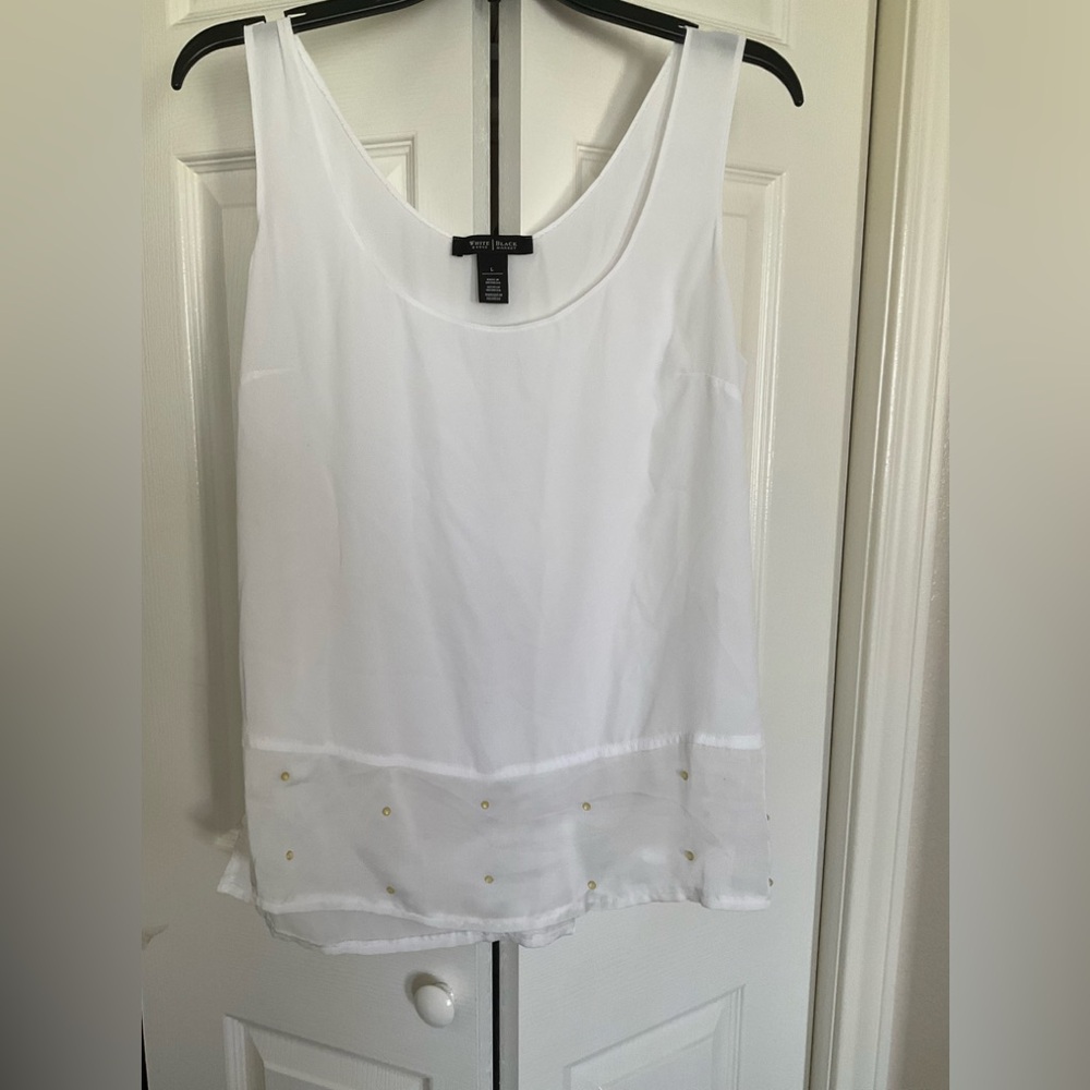 White House Black Market Ivory Top